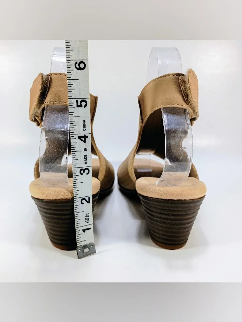 Clarks Valarie James Womens 8 Wide Fit Block Heel Slingback Nubuck Sandals